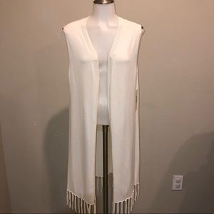 Cyrus Sleeveless Fringe Sweater-Open Front-Sz L